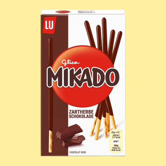 Mikado Zartherbe Schokolade dark chocolate sticks 75g – crispy biscuit sticks coated in rich dark chocolate, the iconic European snack stick